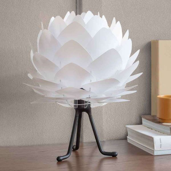  Umage Umage Silvia Mini Table Lamp White/tripod Black 