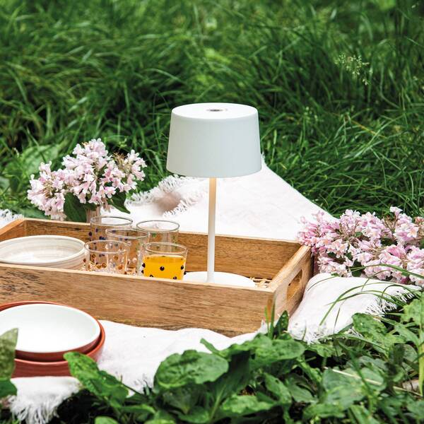  Zafferano Zafferano Olivia Mini Rechargeable Table Lamp, White 