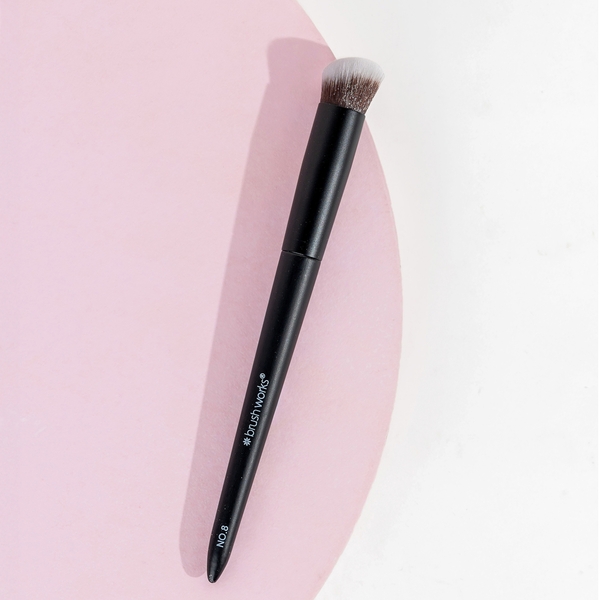  Brushworks No. 8 Precise Angled Concealer Buffing Brush 