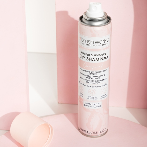  Brushworks Refresh & Revitalise Floral Dry Shampoo 200ml 