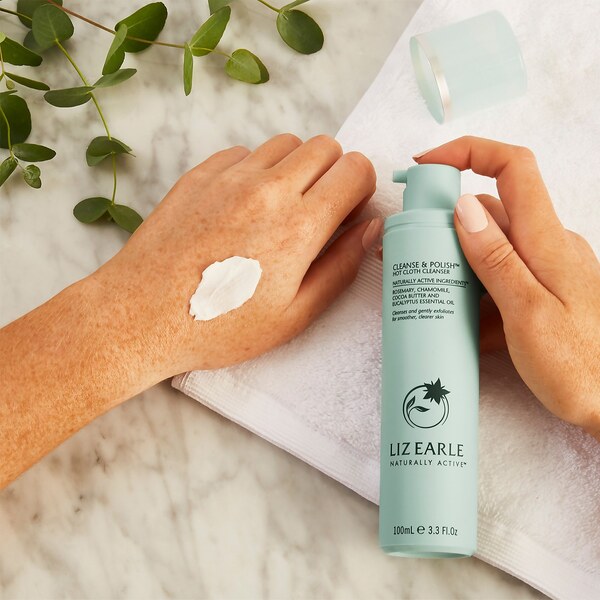  Liz Earle Cleanse & Polish 100ml Pump 