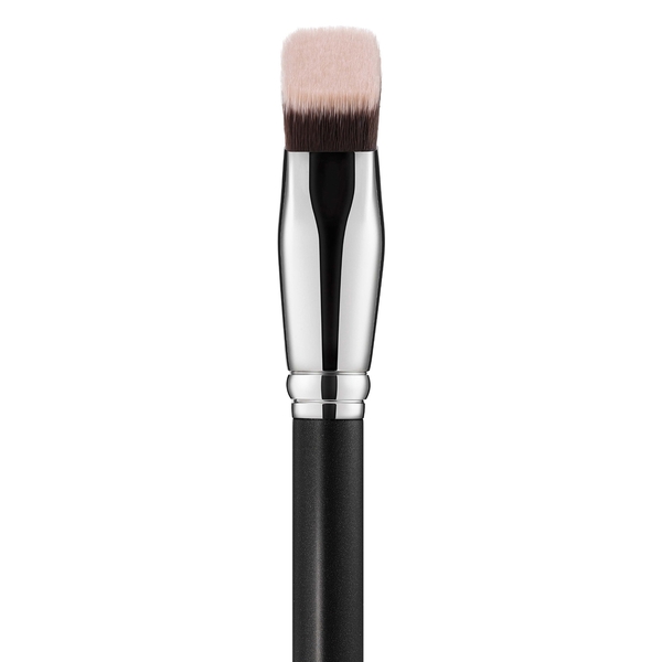 Mac 171s Wedge Foundation Brush 