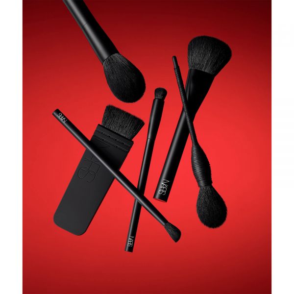  Nars Blending Brush 