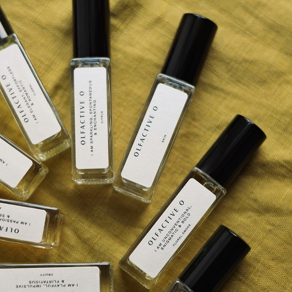  Olfactive O Woody Eau De Parfum Purse Spray 8ml 