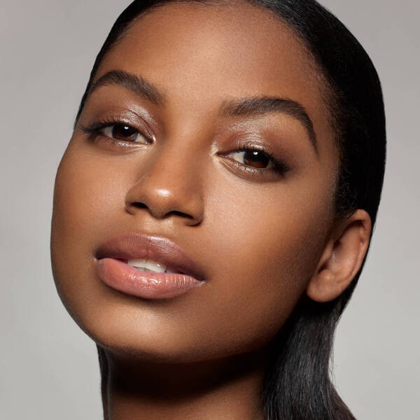  Pat Mcgrath Labs Skin Fetish Sublime Perfection Foundation 35ml (various Shades) - Medium/deep 23 