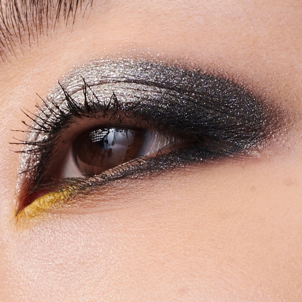  Prada Dimensions Refillable Eyeshadow Palette 02 - Profusion 