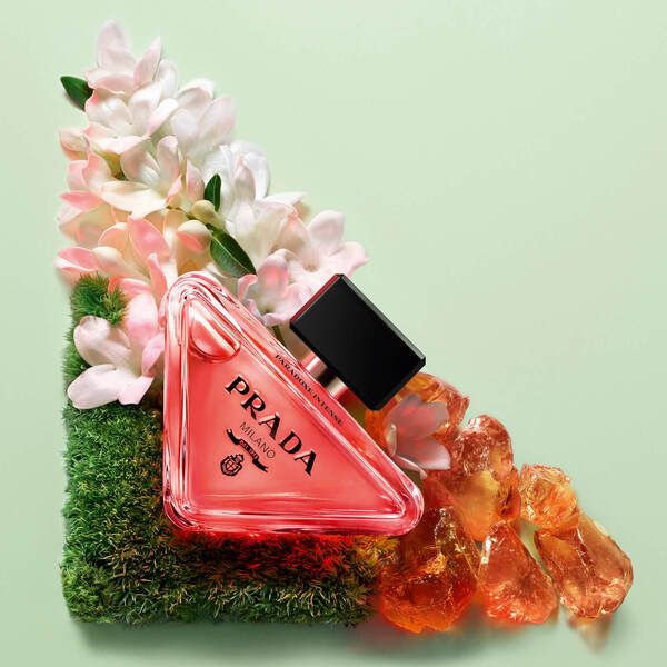  Prada Paradoxe Intense Eau De Parfum 50ml 