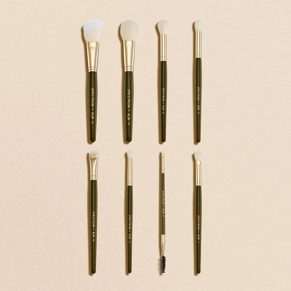  Spectrum Collections Kjh Number 2 Brush 