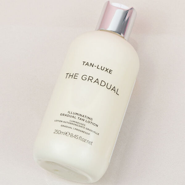 Tan-luxe The Gradual Illuminating Tanning Lotion 250ml 