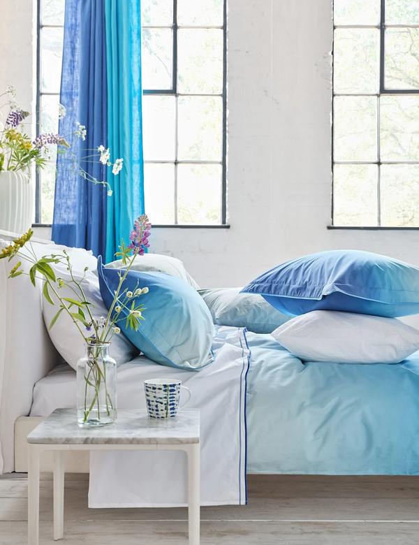  Designers Guild Pure Cotton 400 Thread Count Flat Sheet Blue Mix 
