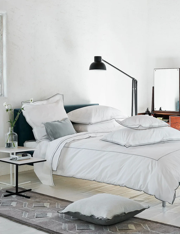  Designers Guild Pure Cotton 400 Thread Count Flat Sheet Grey Mix 