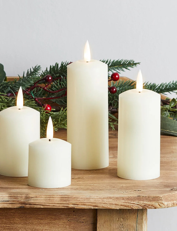  Lights4fun Set Of 4 Truglow® Pillar Led Candles Ivory 