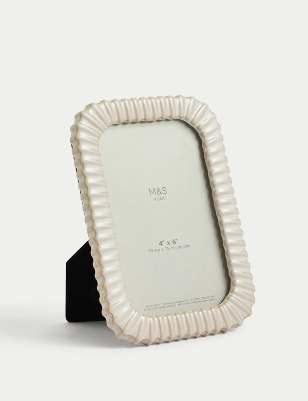  M&s Ceramic Ridged Photo Frame 4x6 Inch Neutral 