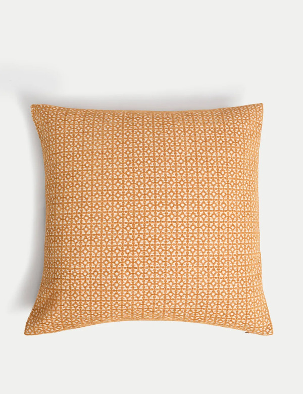  M&s Circle Star Cushion Gold 