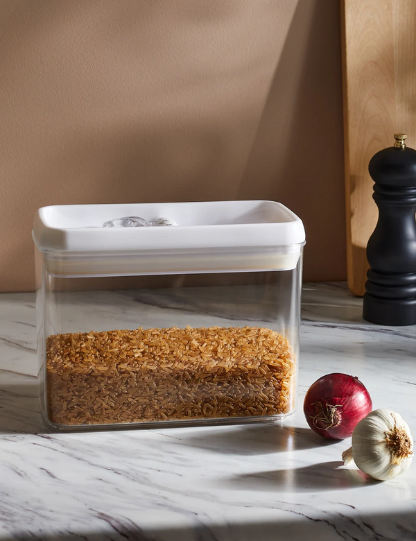  M&s 1.8l Rectangular Flip-tight Food Storage White Mix 