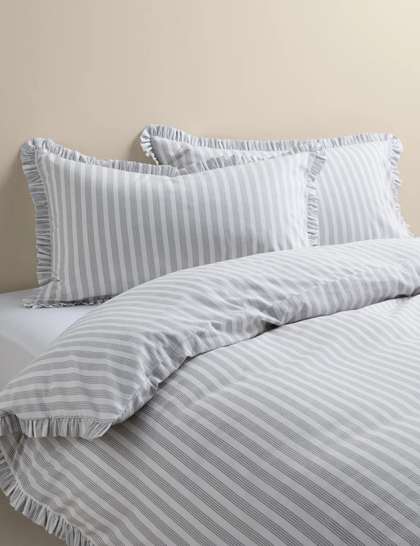  M&s Pure Cotton Narrow Stripe Ruffle Bedding Set Grey Mix 