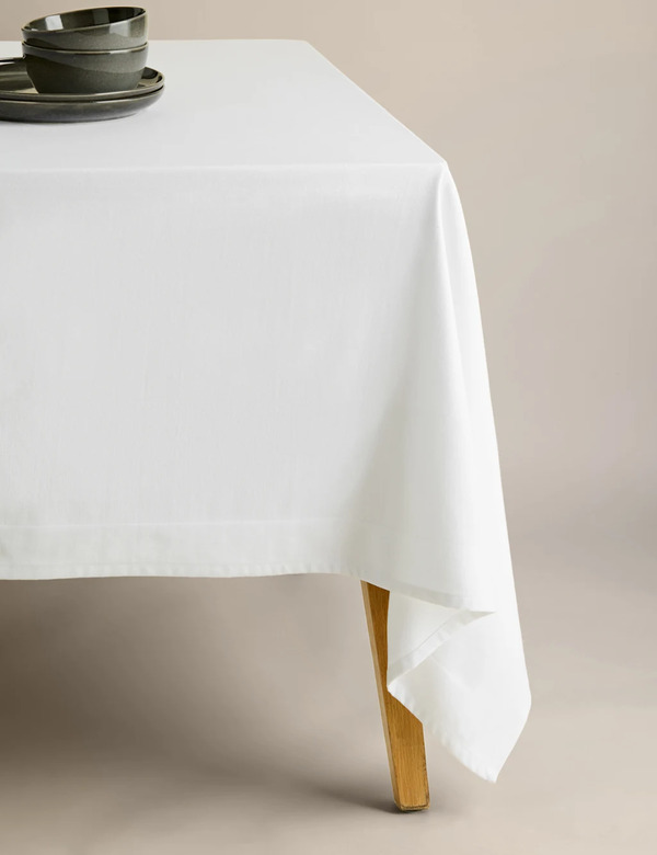  M&s Pure Cotton Sateen Tablecloth White 
