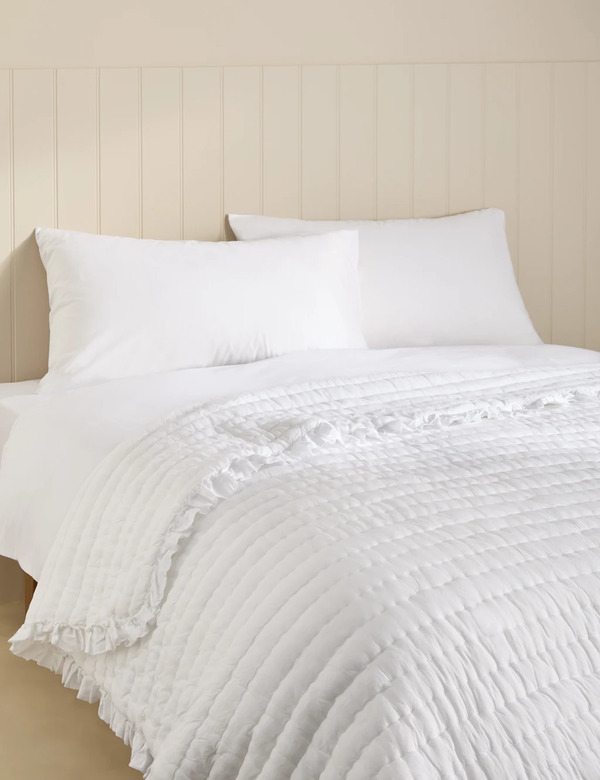  M&s Washed Cotton Quilted Ruffle Bedspread White 