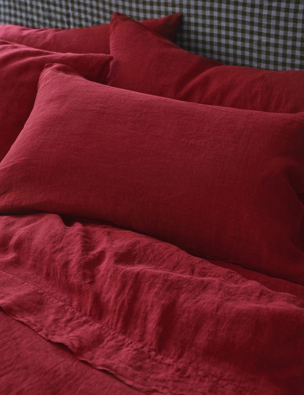  Piglet In Bed Pure Linen Pillowcase Set Red 