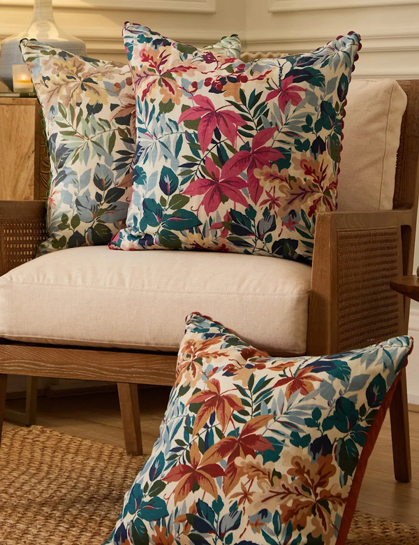  Sanderson Pure Cotton Robins Wood Leaf Printed Cushion Red Mix 