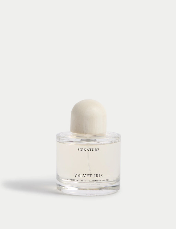 Signature Velvet Iris Room Spray Green Mix 