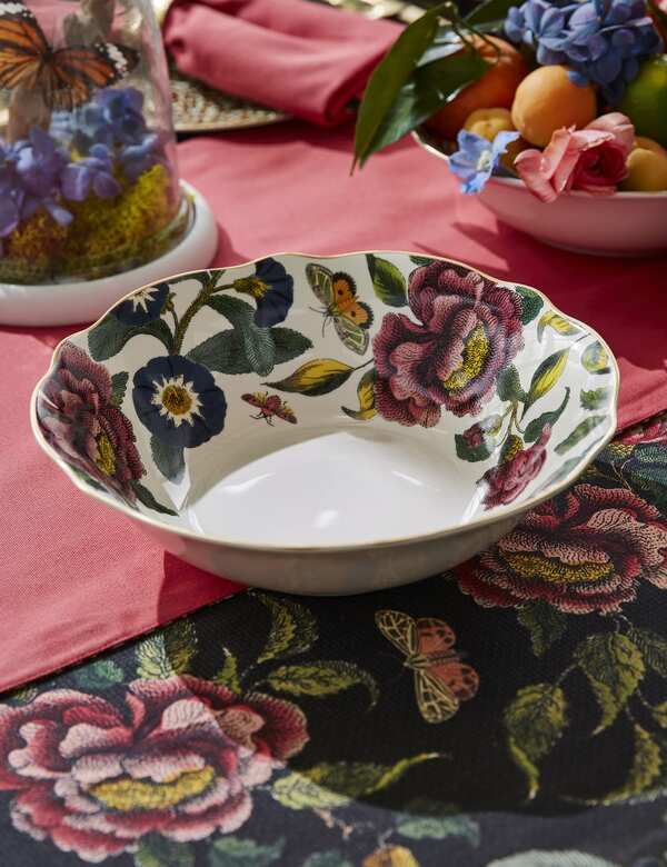  Spode Creatures Of Curiosity Serving Bowl Multi 