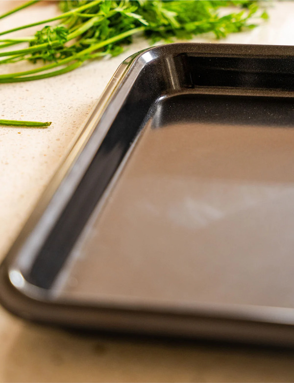  Tala Aluminium 39.5cm Non-stick Baking Tray Black 
