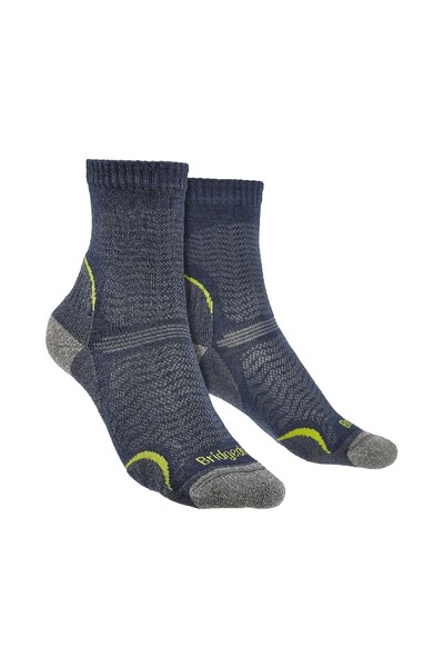  Bridgedale Womens Ultralight T2 Merino Hiking Socks 