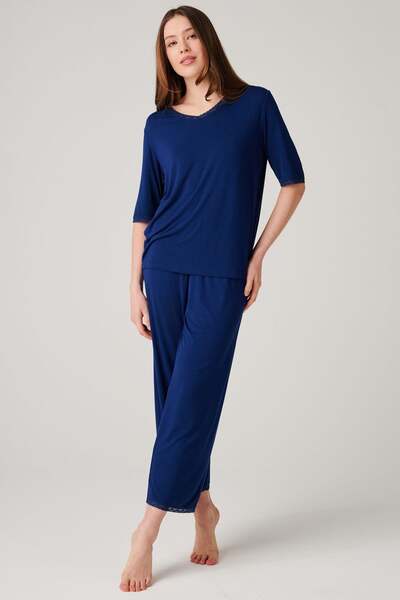  British Boxers Womens Bamboo Lace Cropped Leg Pyjama Set 