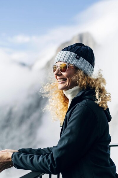  Eisbar Alba Merino Wool Blend Beanie 