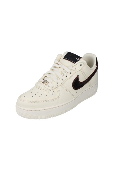  Nike Air Force 1 07 Mens Trainers 