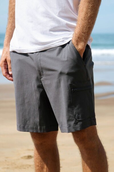  Rapanui Men's Hybrid Shorts 