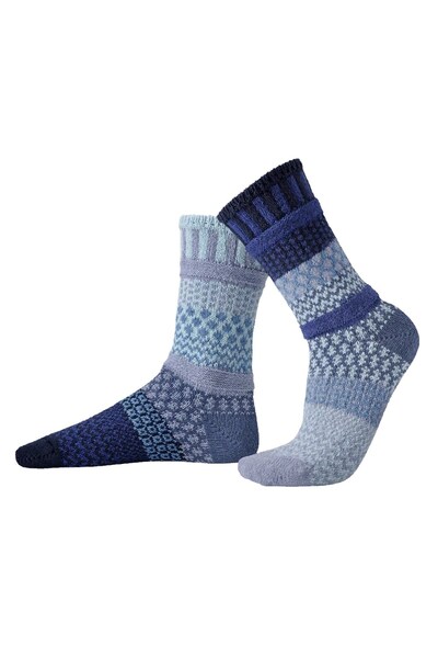  Solmate Unisex Mismatched Striped Pattern Crew Sock 