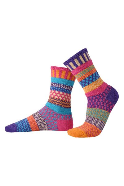  Solmate Unisex Mismatched Striped Pattern Crew Sock 