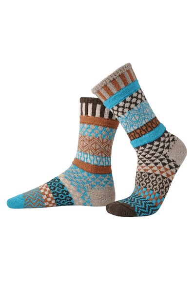  Solmate Unisex Mismatched Striped Pattern Crew Wool Sock 