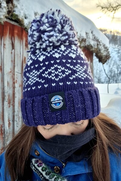  Super Bobble Navy Nordic Reflective Super Bobble Hat 
