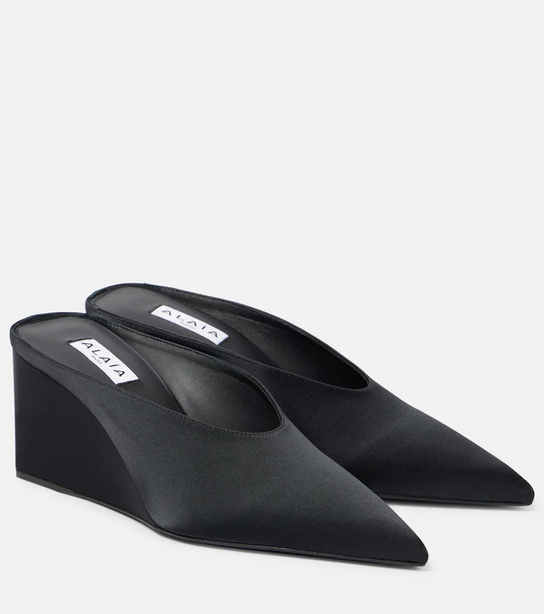  Alaia Alaia Cube 75 Satin Wedge Mules 