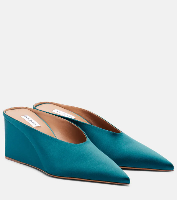  Alaia Alaia Cube Satin Wedge Mules 