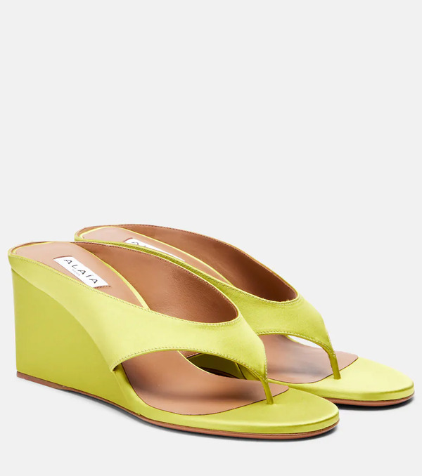  Alaia Alaia Cube Satin Wedge Thong Sandals 