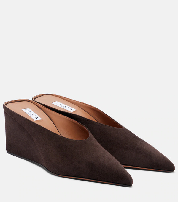  Alaia Alaia Cube Suede Wedge Mules 