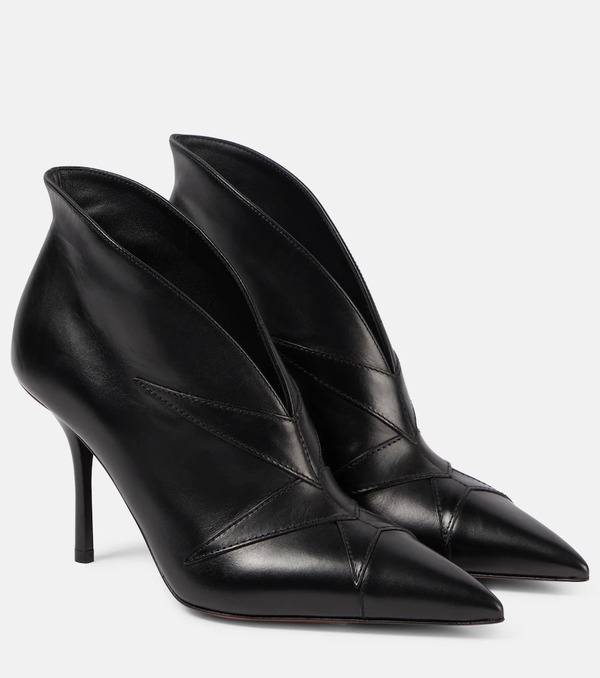  Alaia Alaia Leather Ankle Boots 