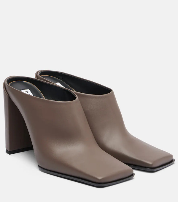  Alaia Alaia Leather Mules 
