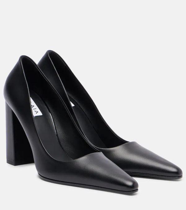  Alaia Alaia Pointy Leather Pumps 