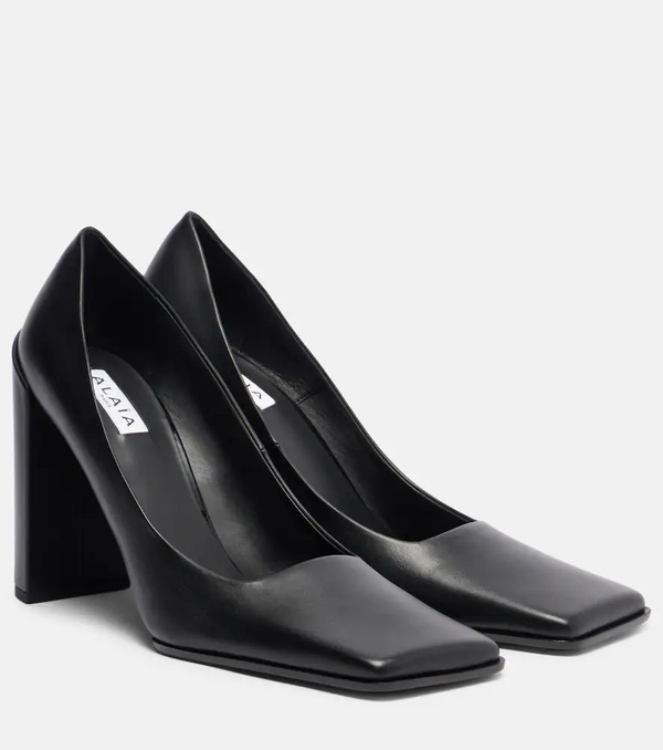  Alaia Alaia Square Leather Pumps 
