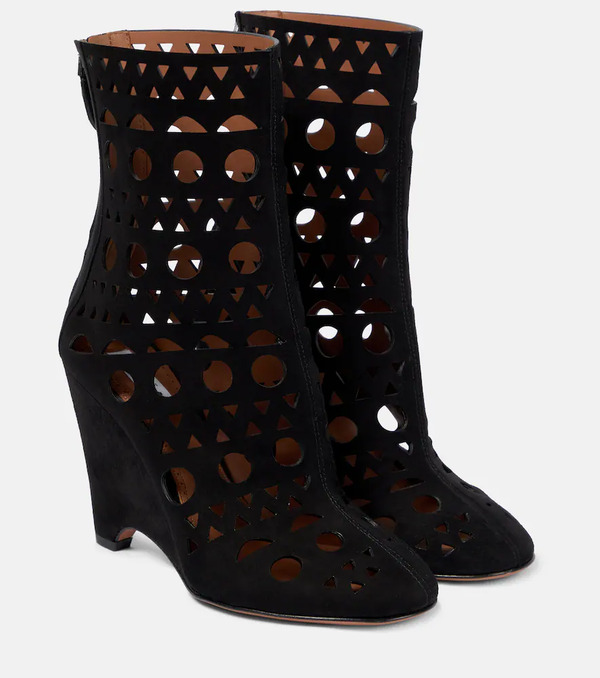  Alaia Alaia Vienne Suede Wedge Ankle Boots 