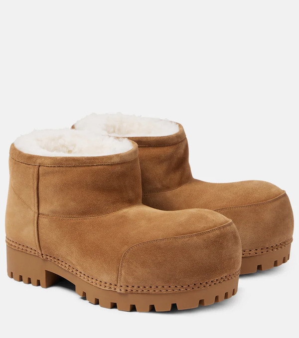  Balenciaga Balenciaga Alaska Suede Ankle Boots 