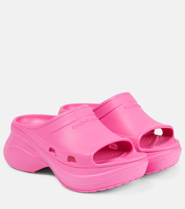  Balenciaga Balenciaga Pool Crocsâ¢ Rubber Mules 