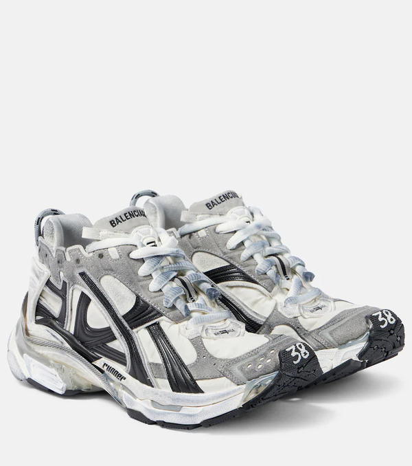  Balenciaga Balenciaga Runner Sneakers 