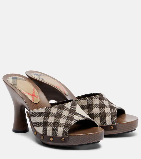  Burberry Burberry Burberry Check Sandals 