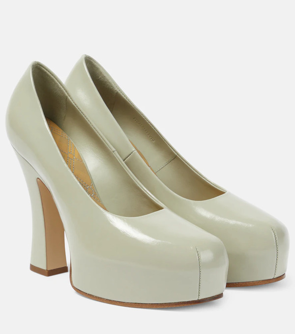  Burberry Burberry 130 Leather Platform Pumps 